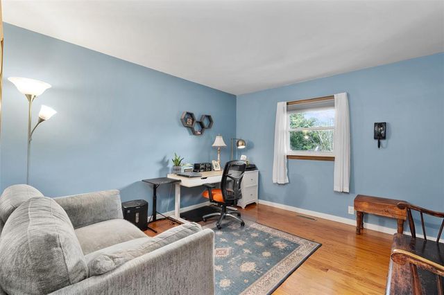 7236 20th Avenue, Eau Claire, WI 54703