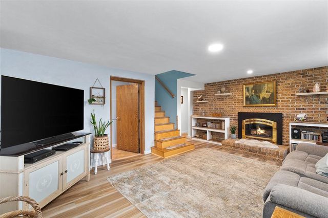 7236 20th Avenue, Eau Claire, WI 54703