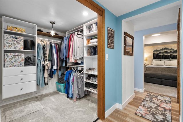 7236 20th Avenue, Eau Claire, WI 54703