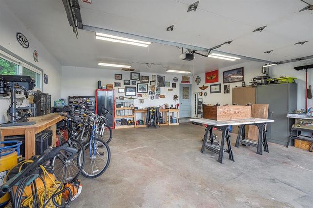 7236 20th Avenue, Eau Claire, WI 54703