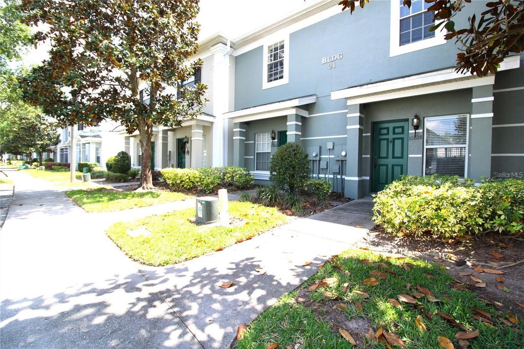 10832 SAVANNAH WOOD DRIVE 134, Orlando, FL 32832