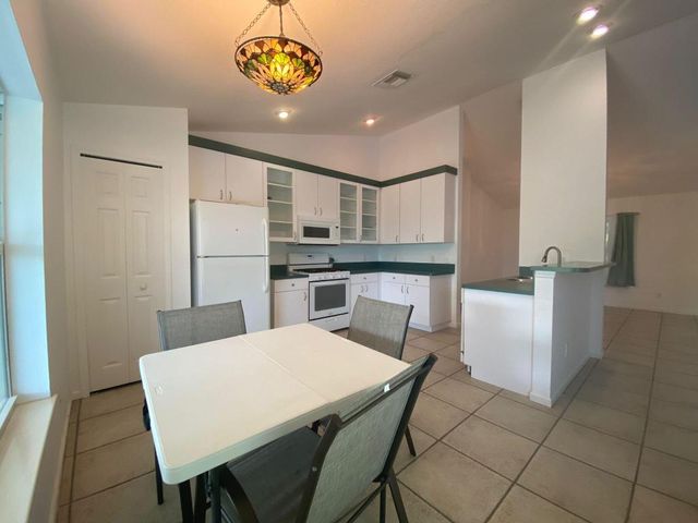 5425 Koblegard Road, Fort Pierce, FL 34951