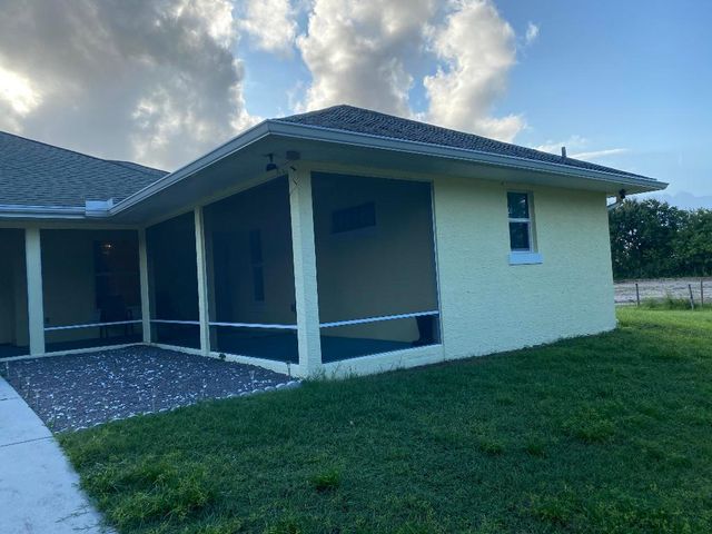 5425 Koblegard Road, Fort Pierce, FL 34951