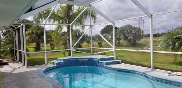 5425 Koblegard Road, Fort Pierce, FL 34951