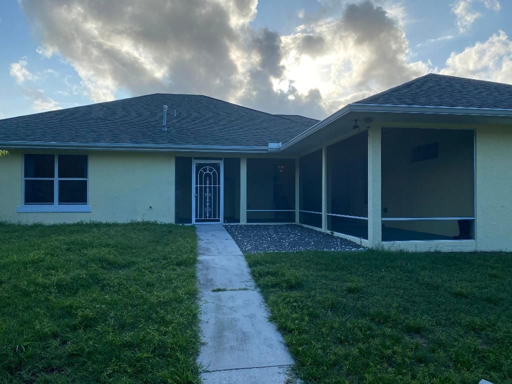 5425 Koblegard Road, Fort Pierce, FL 34951