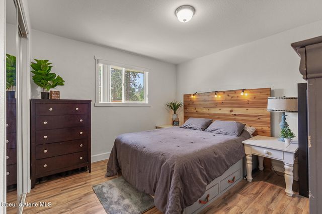 413 E 9th AVE, Post Falls, ID 83854