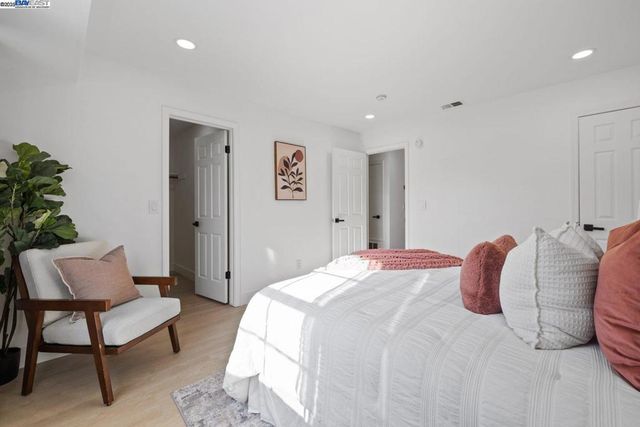 5311 Port Sailwood Dr, Newark, CA 94560