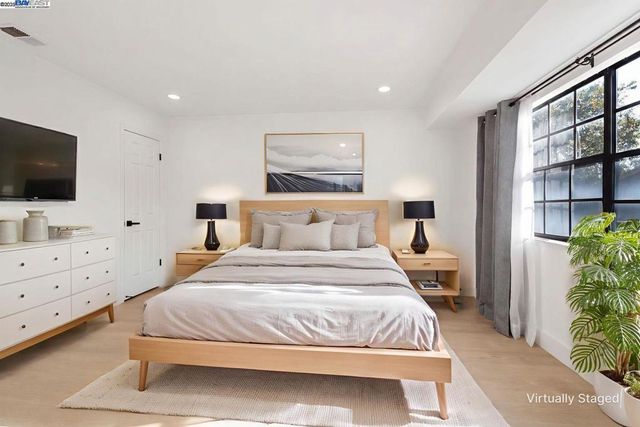 5311 Port Sailwood Dr, Newark, CA 94560