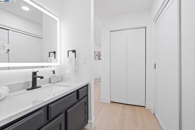 5311 Port Sailwood Dr, Newark, CA 94560