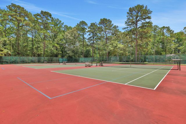 14 N Fairway Loop, Coldspring, TX 77331