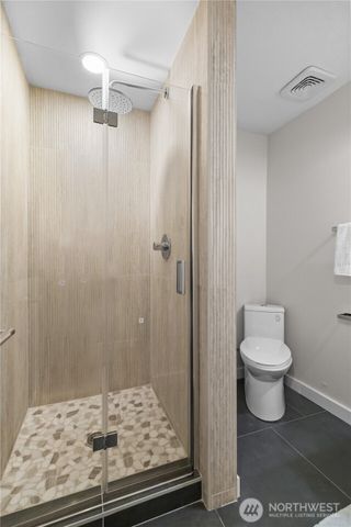 62 165th Avenue SE, Bellevue, WA 98008