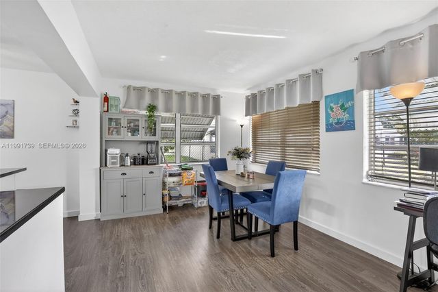 5404 NW 27th Way, Tamarac, FL 33309