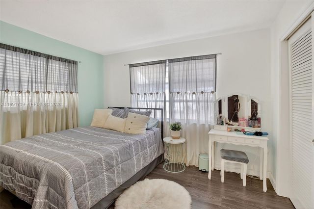 5404 NW 27th Way, Tamarac, FL 33309