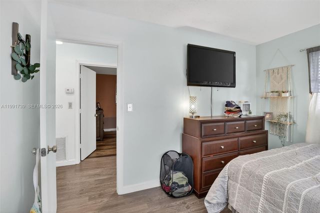 5404 NW 27th Way, Tamarac, FL 33309