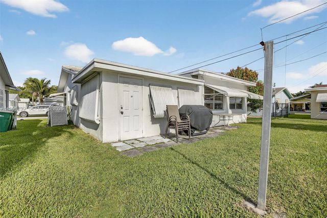 5404 NW 27th Way, Tamarac, FL 33309