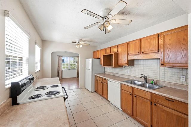 4548 12TH AVENUE N, St Petersburg, FL 33713