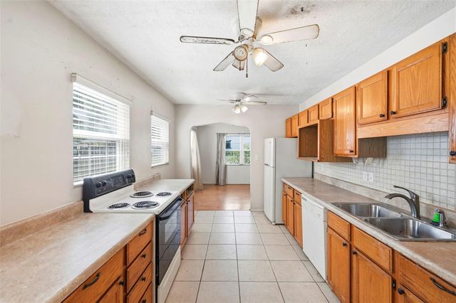 4548 12TH AVENUE N, St Petersburg, FL 33713