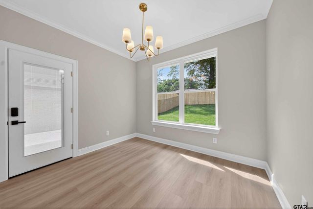 3049 Guinn Farms Rd, Tyler, TX 75707