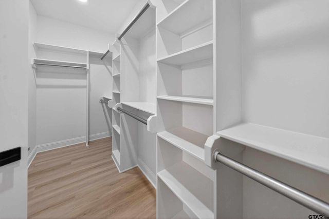 3049 Guinn Farms Rd, Tyler, TX 75707