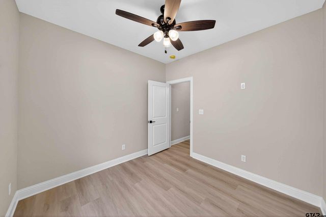 3049 Guinn Farms Rd, Tyler, TX 75707