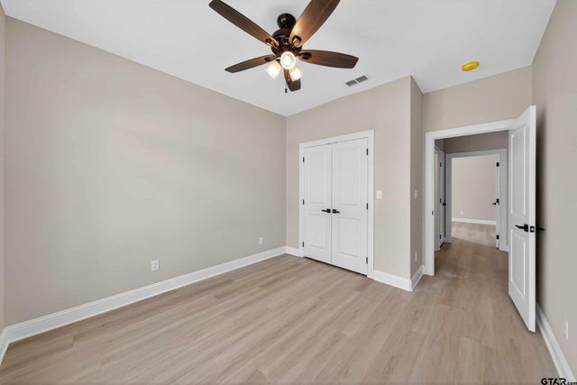 3049 Guinn Farms Rd, Tyler, TX 75707