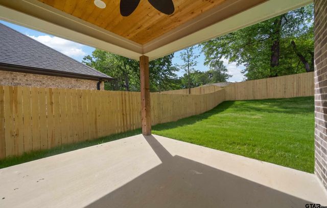 3049 Guinn Farms Rd, Tyler, TX 75707