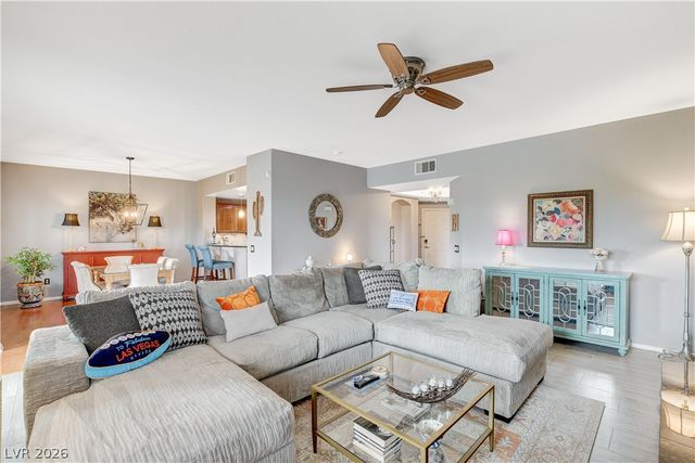 11865 Tevare Lane 2081, Las Vegas, NV 89138