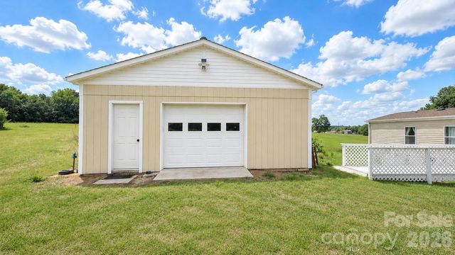 319 Jm Lovelace Road 111, Ellenboro, NC 28040