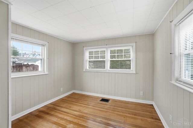 5256 Warren Avenue, Norwood, OH 45212