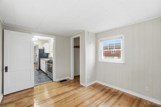 5256 Warren Avenue, Norwood, OH 45212