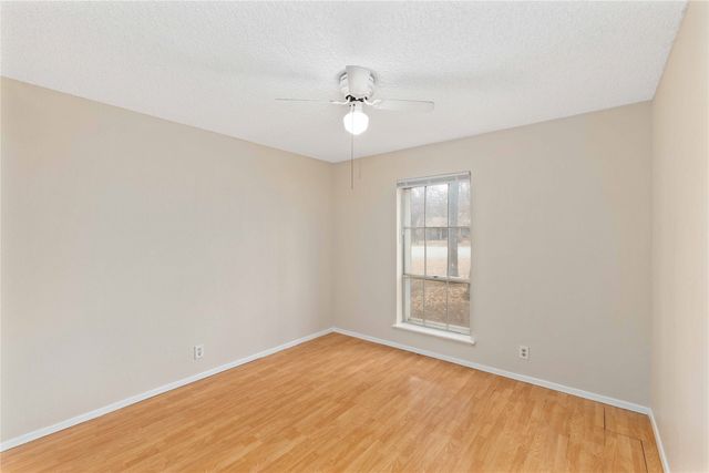 499 Oakwood Drive, Eastland, TX 76448