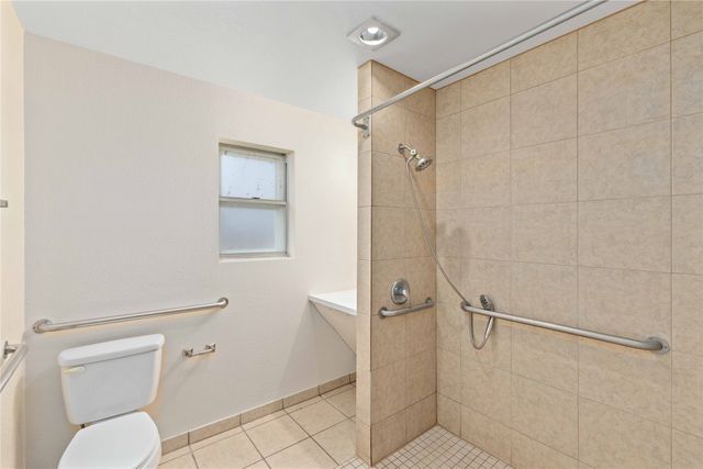 499 Oakwood Drive, Eastland, TX 76448