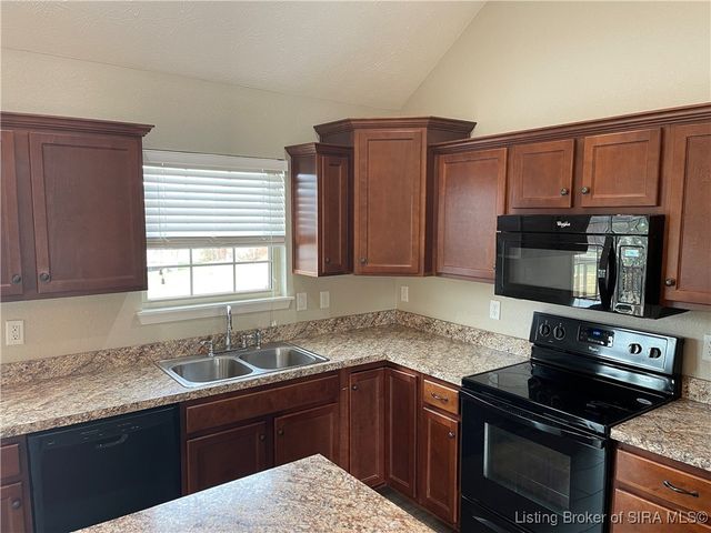 3006 Zachary Trail, Georgetown, IN 47122