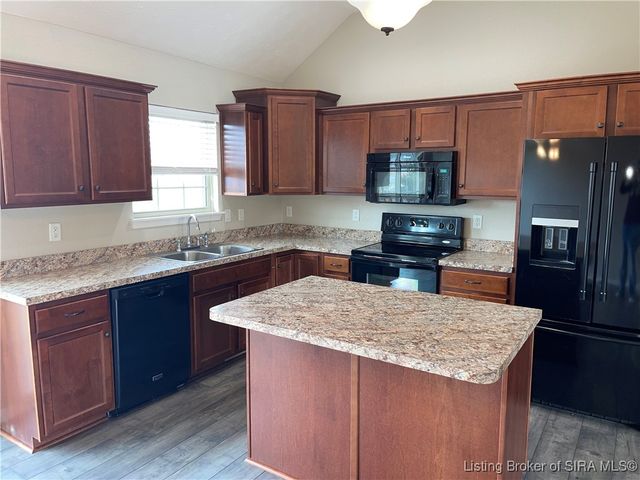 3006 Zachary Trail, Georgetown, IN 47122