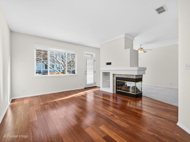 31104 Carpenter Court, Warrenville, IL 60555