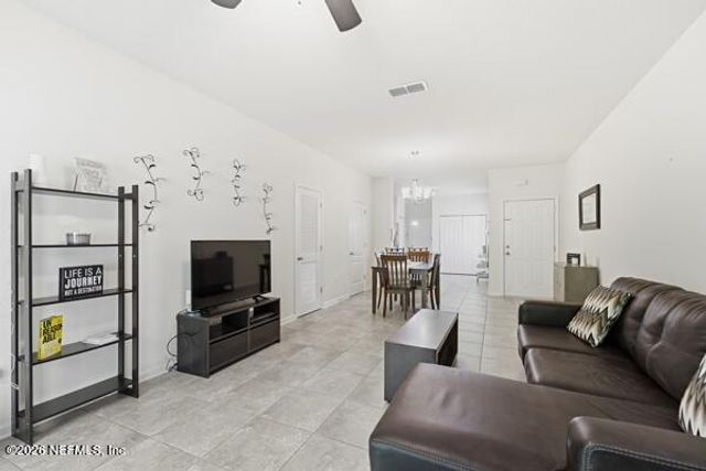 440 SERVIA Drive, St. Johns, FL 32259