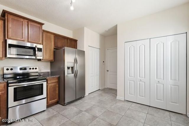 440 SERVIA Drive, St. Johns, FL 32259