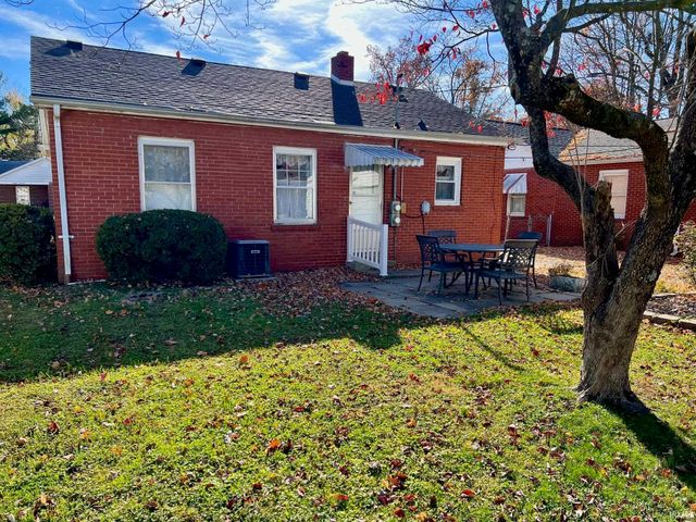 1814 Taylor Avenue, Evansville, IN 47714