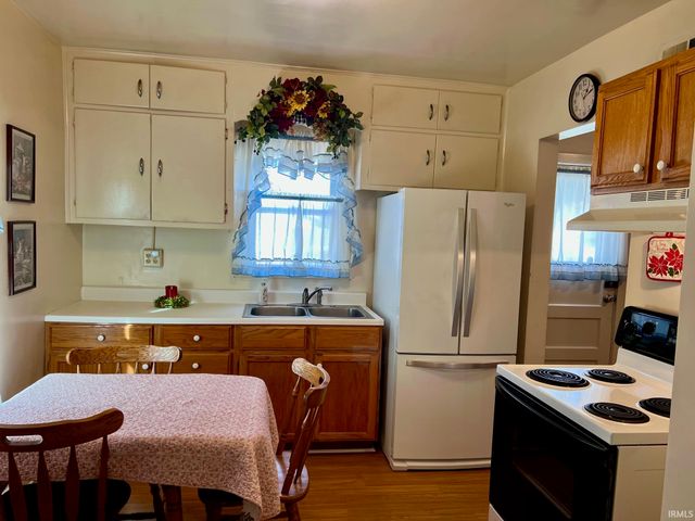 1814 Taylor Avenue, Evansville, IN 47714