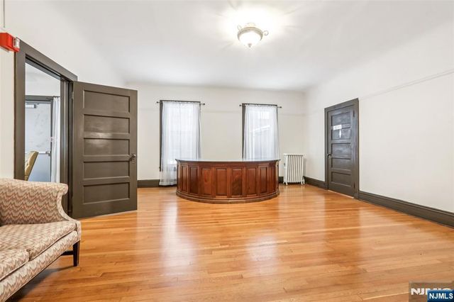 375 Fairmount Avenue, Jersey City, NJ 07306