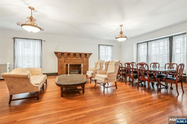 375 Fairmount Avenue, Jersey City, NJ 07306