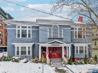 375 Fairmount Avenue, Jersey City, NJ 07306