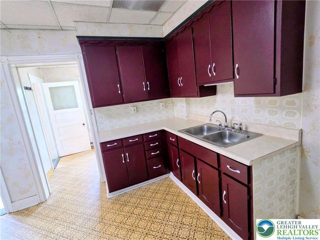 424 Locust Street, Bethlehem City, PA 18018