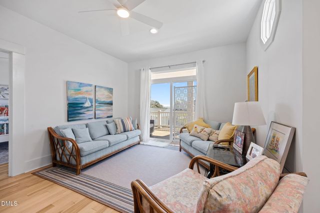 2616 Lennoxville Road, Beaufort, NC 28516