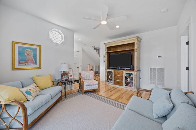 2616 Lennoxville Road, Beaufort, NC 28516