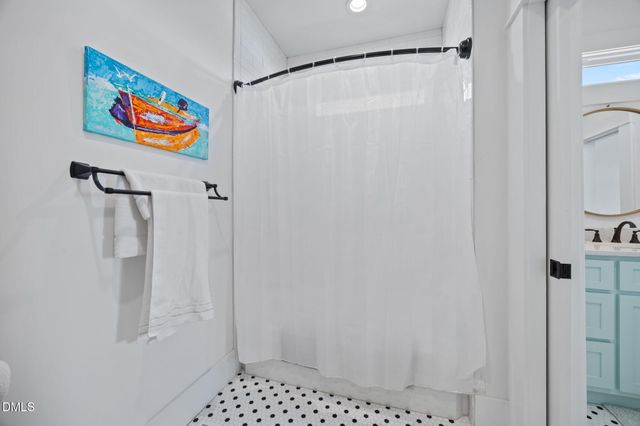 2616 Lennoxville Road, Beaufort, NC 28516