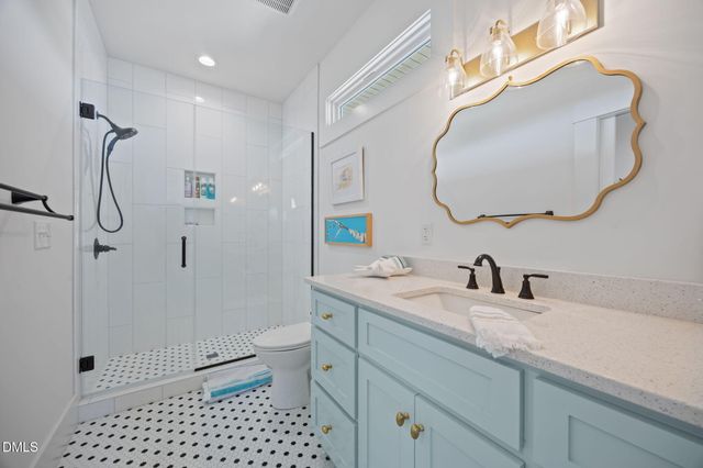 2616 Lennoxville Road, Beaufort, NC 28516