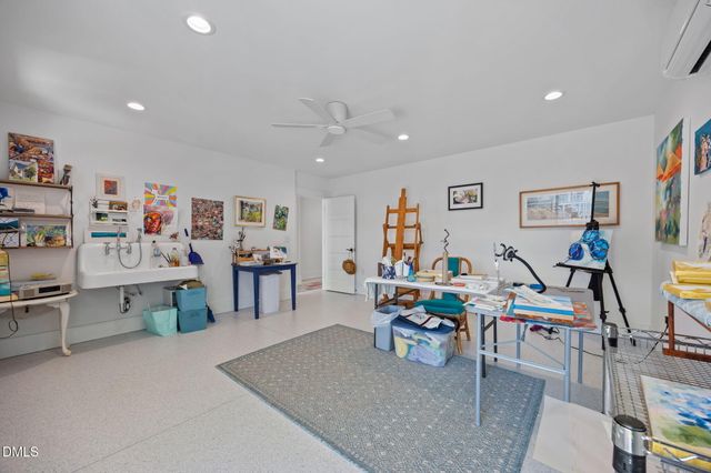 2616 Lennoxville Road, Beaufort, NC 28516