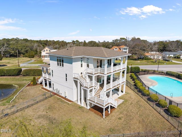 2616 Lennoxville Road, Beaufort, NC 28516