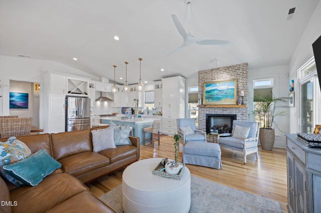 2616 Lennoxville Road, Beaufort, NC 28516